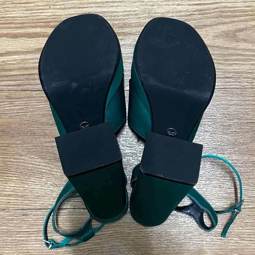 ZARA round toe Block Heels Platform Sandals